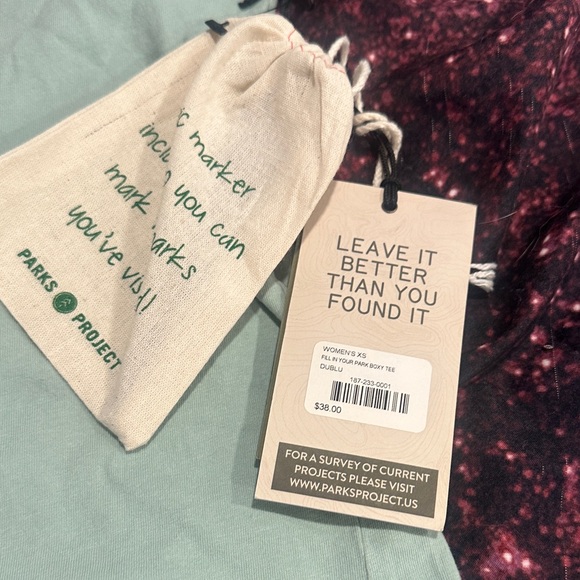 Parks Project XS mint Green Short Sleeve Tee cropped with pen - Picture 4 of 7